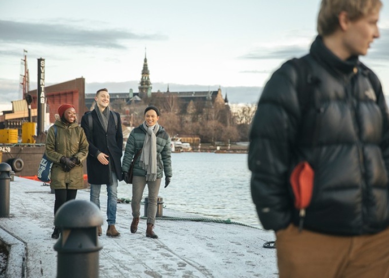 Students on the island of Skeppsholmen in central Stockholm. Photo: Niklas Björling