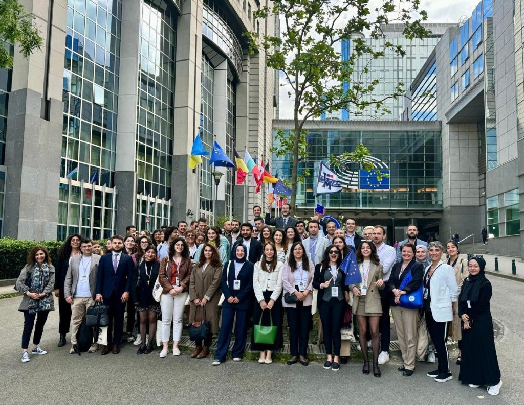 European Union University Welcomes New Students for 2024 Academic Year